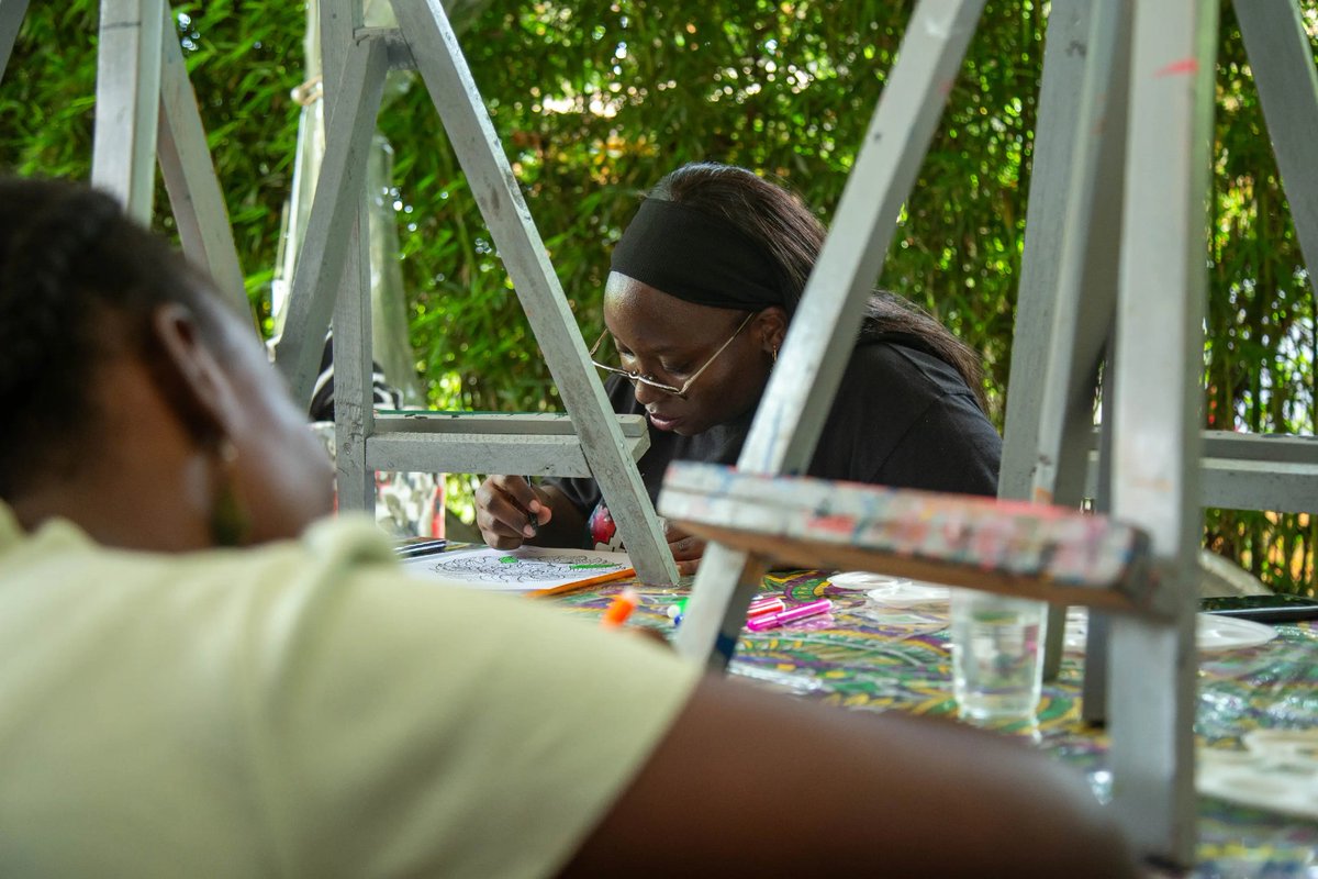 Art4Change Uganda tweet media