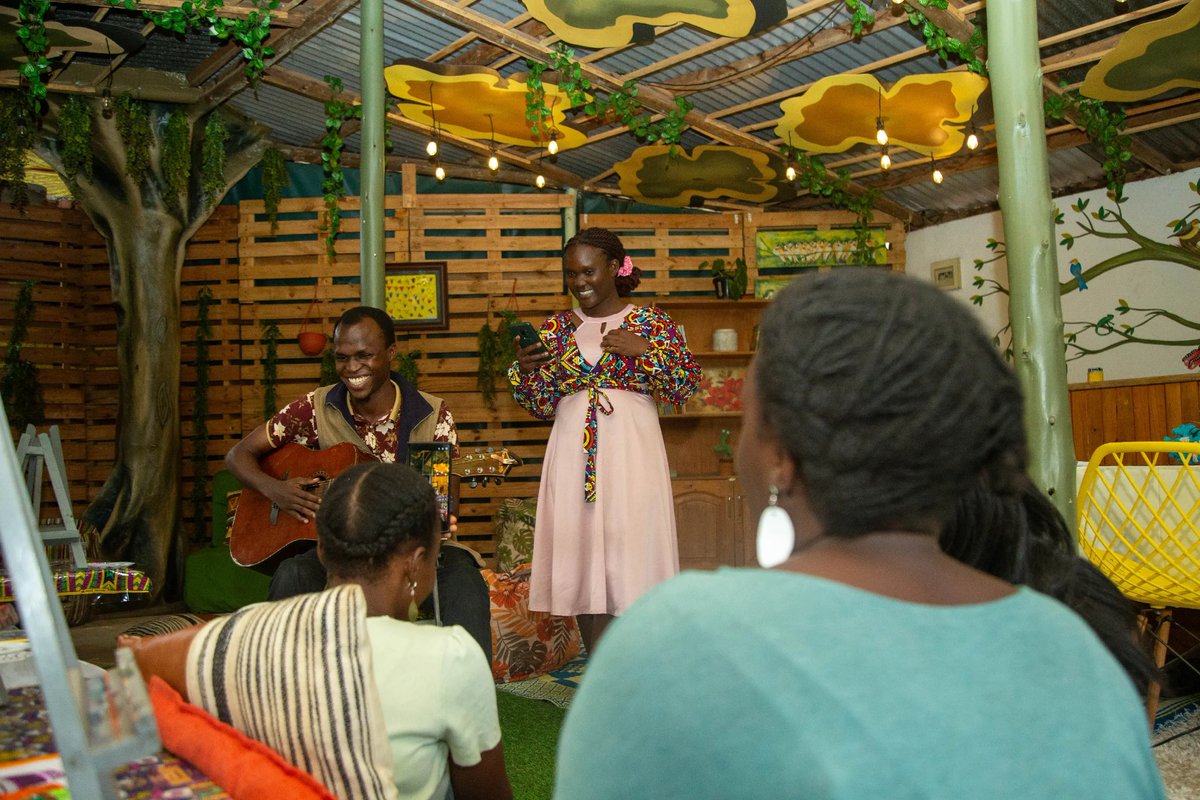 Art4Change Uganda tweet media