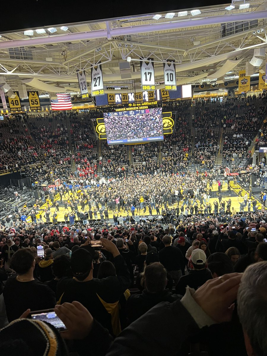 Nebraska might be the worst top 10 team I’ve ever seen 😂😂