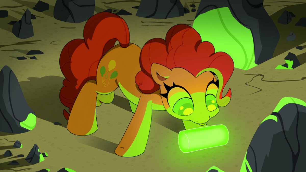 talim_stuff's tweet image. "Oooooooo shiny!" — Pinkie Pie, most likely.

#PinkiePie #mlp