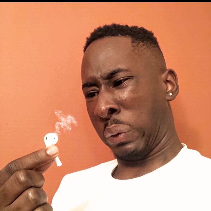 Denzel keti chini na uskize kwa makini ukipata E tena utaambia mum nini