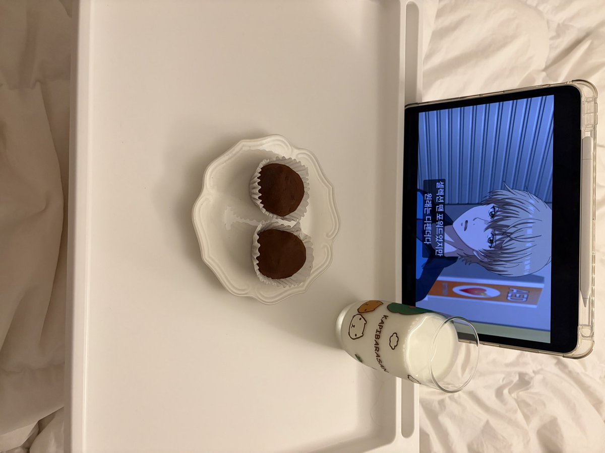 띨롱이 ｡ tweet media