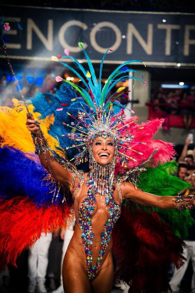 Carnavalize tweet media