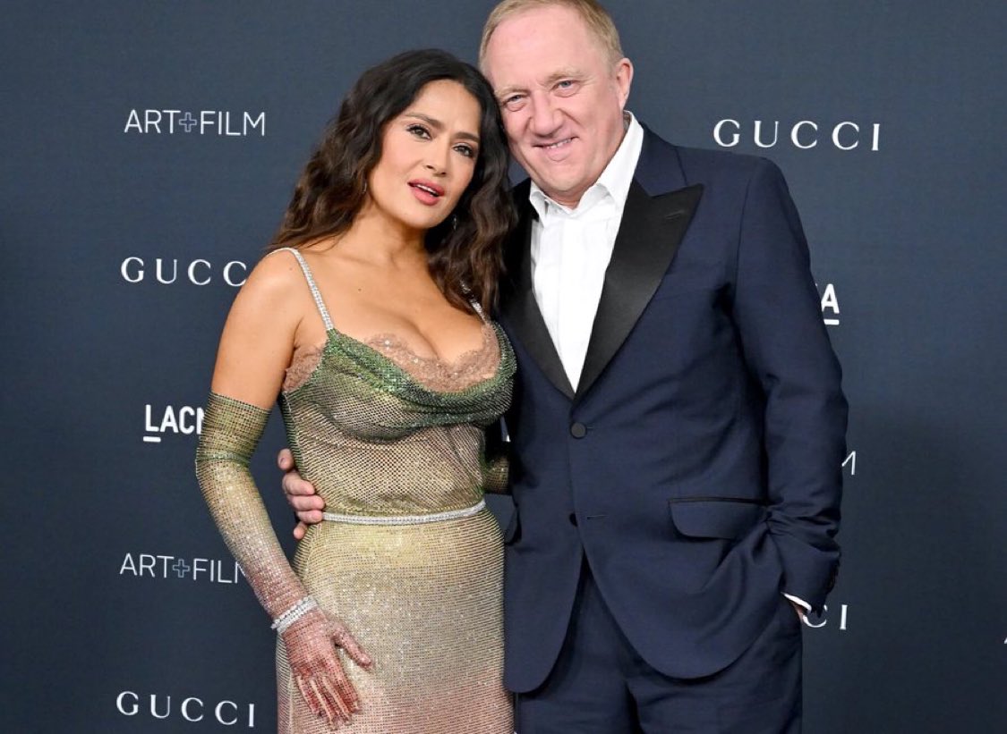 germancuriel5's tweet photo. #Ventanarosa DESDE AQUI #SalmaHayek REALIZÓ CONTRATO CON EL GOBIERNO FEDERAL Y PRESENTARSE CON UN DISCURSO BIEN VALORADO POR SUS ABOGADOS PARA APOYAR A SU PADRE DE SUS TRANSAS Y ASI CON ESE CONTRATO CON CLAUDIA SHEMBAUM.... ME DAS Y TE DOY IMAGEN .... UN NEGOCIO TOTAL. https://t.co/bmN4X1jTSL