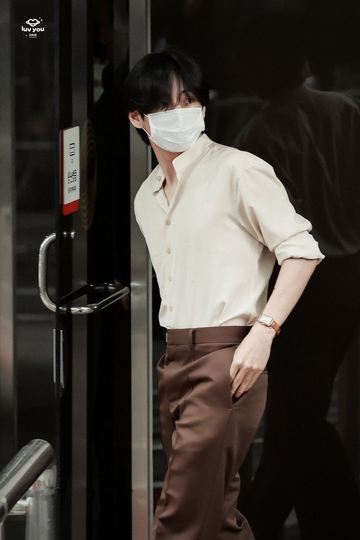 Noah B. Moètee tweet media