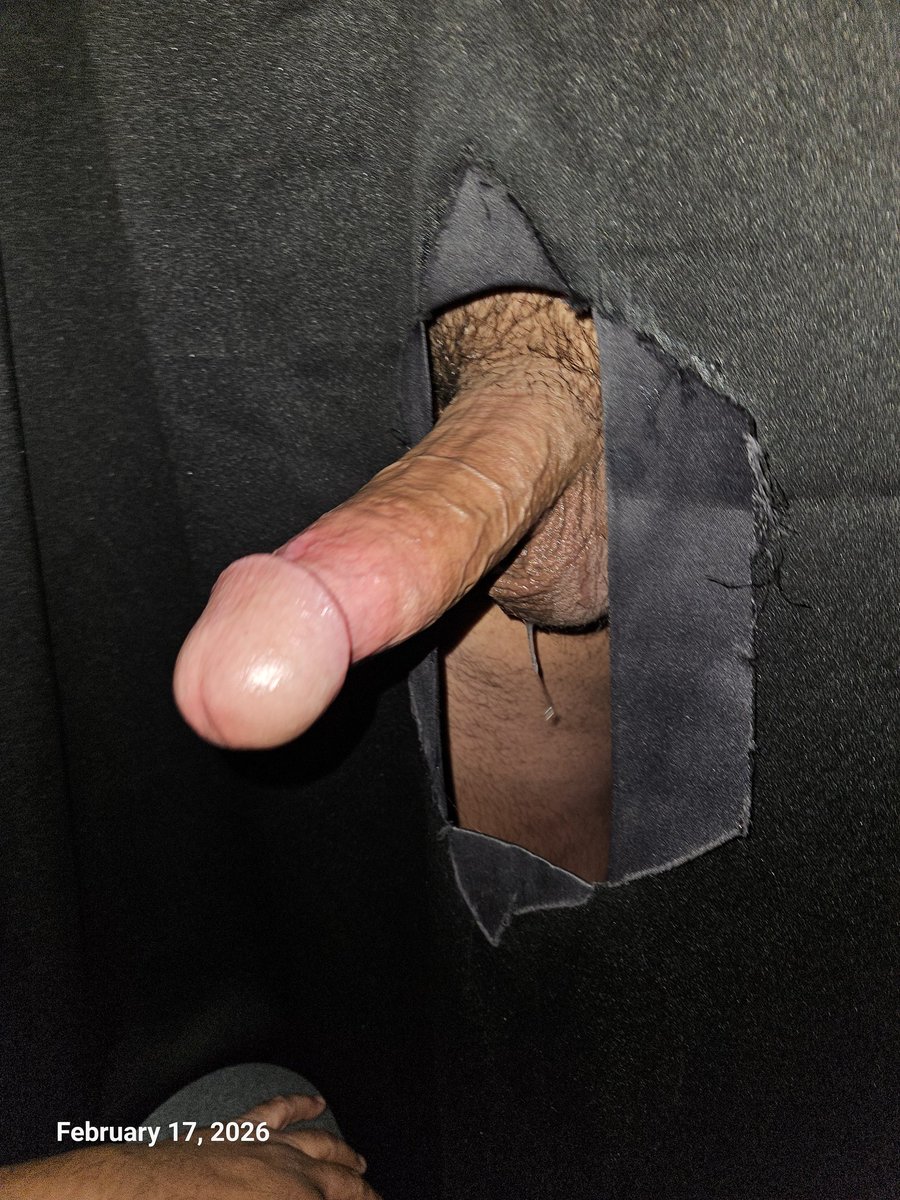 Philtheglory's tweet photo. Opened up the gloryhole today and this 20yr from Sniffies hit me up. Absolutely beautiful dick, nice thick and plump. I  Had to put in a little more effort to take this boy in my mouth LOL. His load was delicious! https://t.co/cYUacvE78W