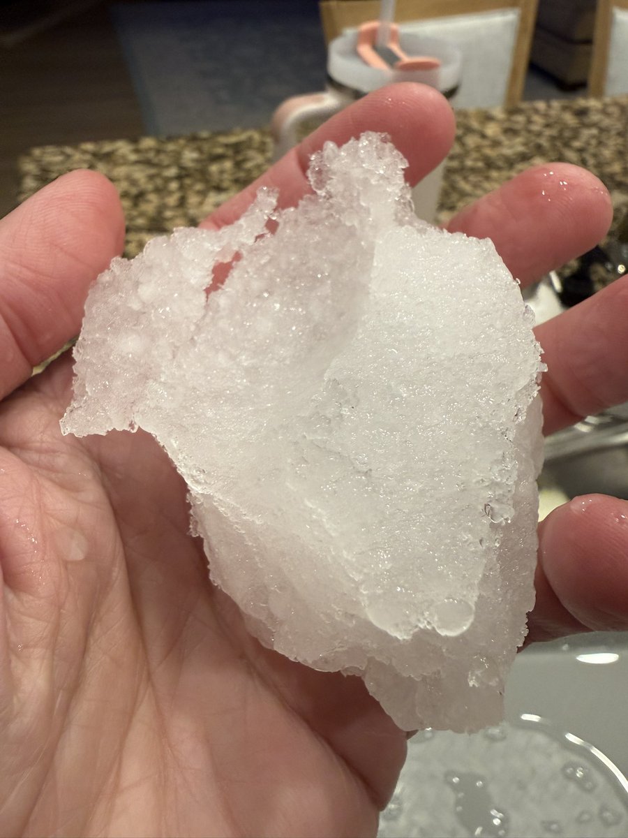 Rob Mayeda tweet media