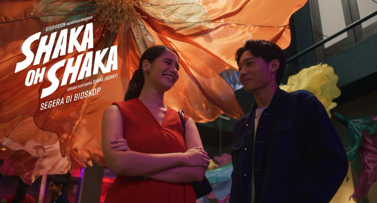 adikyoshi's tweet image. first shaka oh shaka grab still (credit from kak dinna's ig) 🥹💗 salah satu scene favorit gue by the way