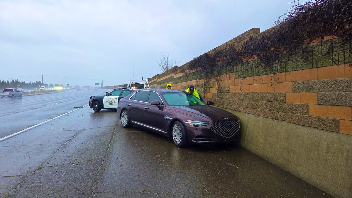 CHP East Sacramento tweet media