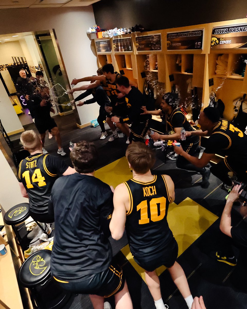 IowaHoops's tweet photo. B1G Celly 🕺 https://t.co/z6kaZSMvjN