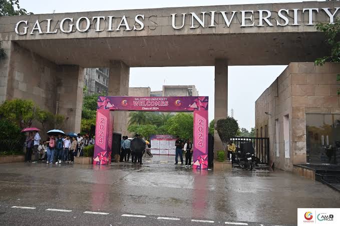 injamamgrd's tweet photo. #GalgotiasUniversity 
#AISummit https://t.co/ibYM1sjQBt