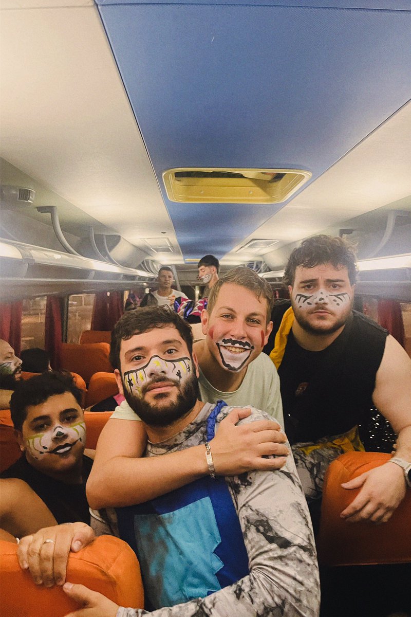 sebastián tweet media