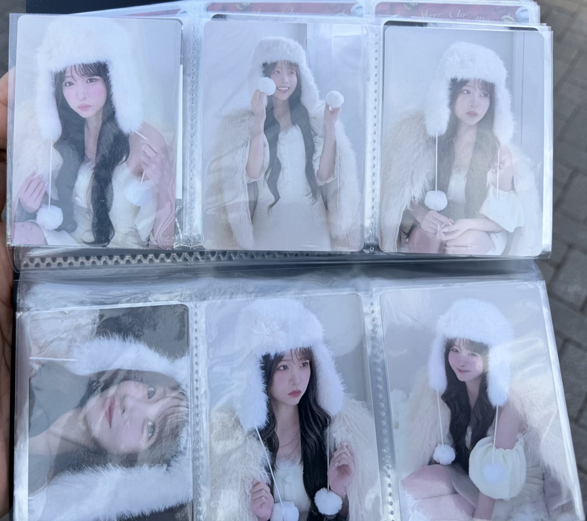 トレカ、10枚買ったらダブり1でコンプ👍