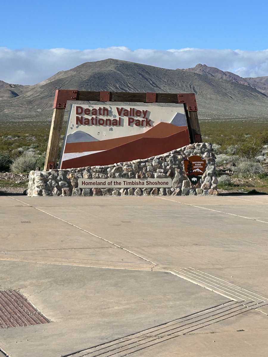 needleaddict3's tweet photo. デスバレーまでドライブ旅行。とにかく広かった！！　#デスバレー　#DeathValley https://t.co/e8plFsFNbP