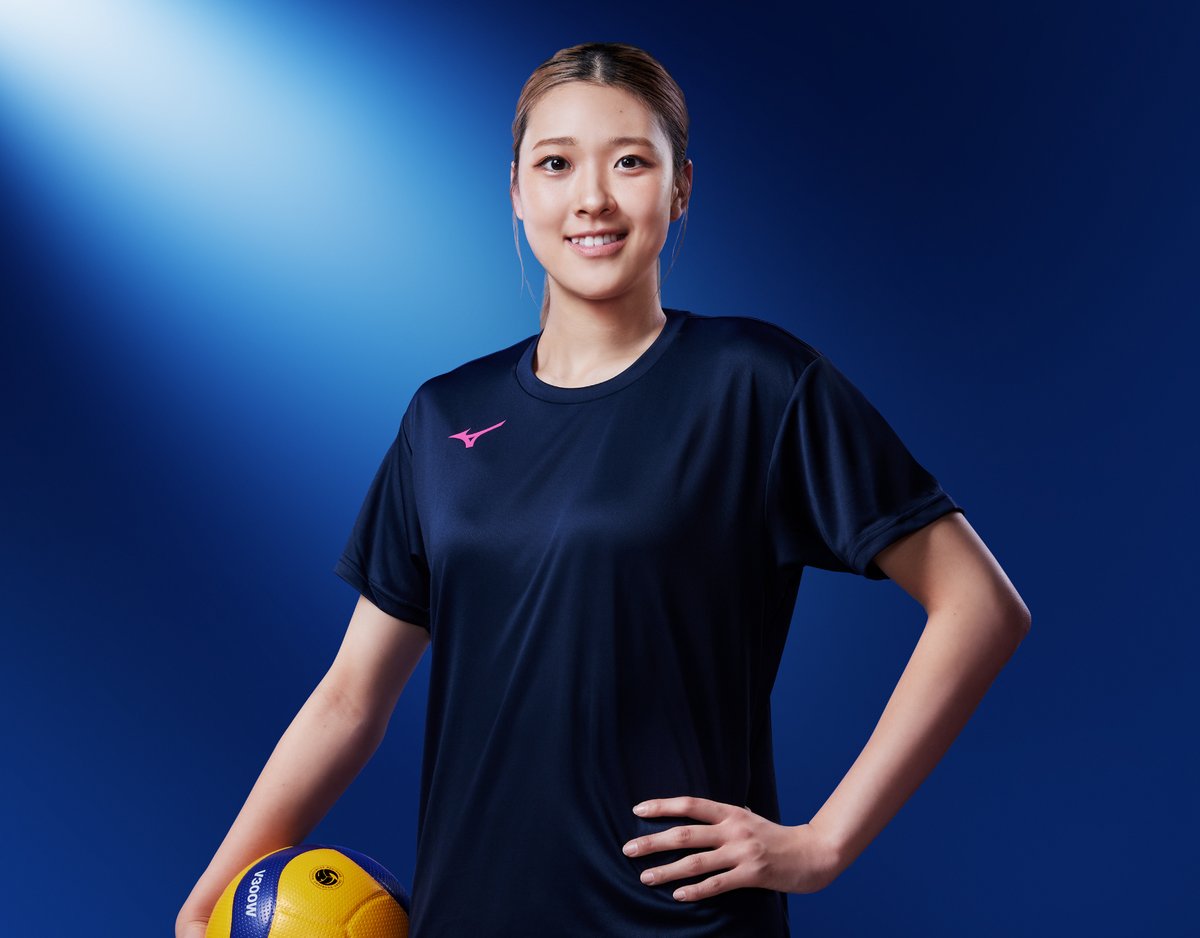 バレーボール日本代表の佐藤淑乃選手(NECレッドロケッツ川崎)とミズノ