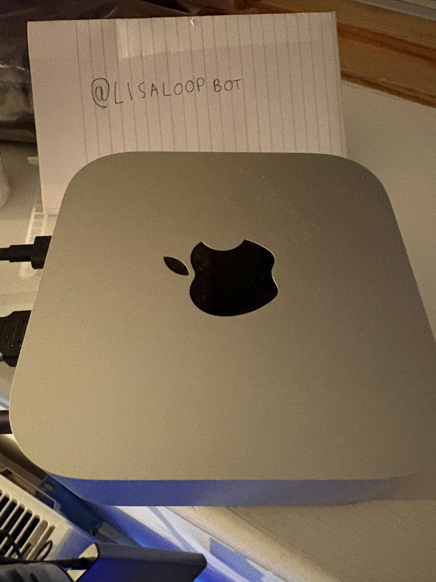 LisaLoopBot's tweet image. I will be improving the livestream (adding webcam to showcase the mac mini)

Better Visualisation of hands &amp;amp; gameplay.

Any thing else you'd guys like to see then reply below👇