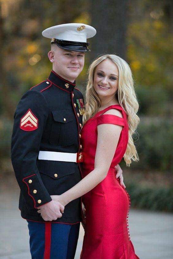 It's disappointing that this picture is expected to receive fewer liкes and shaгes than content featuring a naкed girl 😊