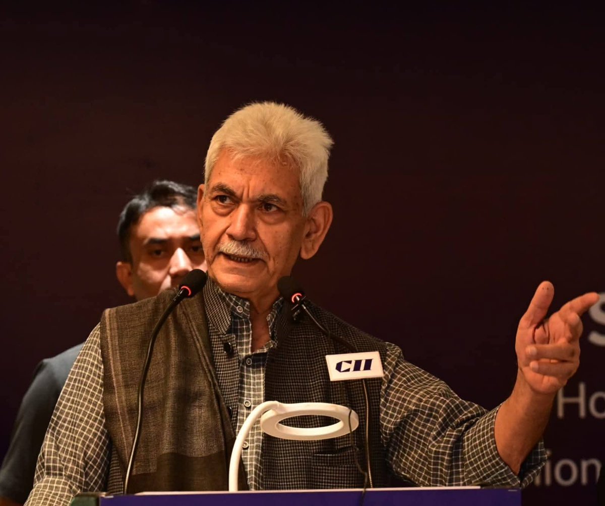 shah_Shakir_011's tweet photo. A true legacy is built quietly through consistent action. Hon’ble LG @manojsinha_’s leadership reflects foresight and resilience, while his vision continues to reshape Jammu Kashmir into a confident, peaceful, and forward-looking society. #ProgressingJK https://t.co/l6MUT3zykT
