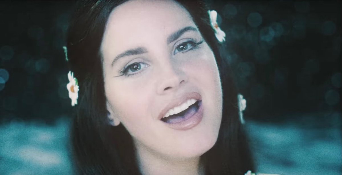 PopCrave's tweet photo. 9 years ago today, Lana Del Rey released “Love.” https://t.co/A2bpOUPMko