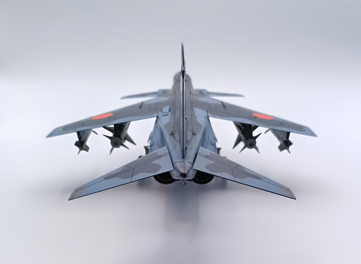 1/48 三菱 T-2 CCV 誘導弾搭載研究機です。 第2回陸模展に出展させて