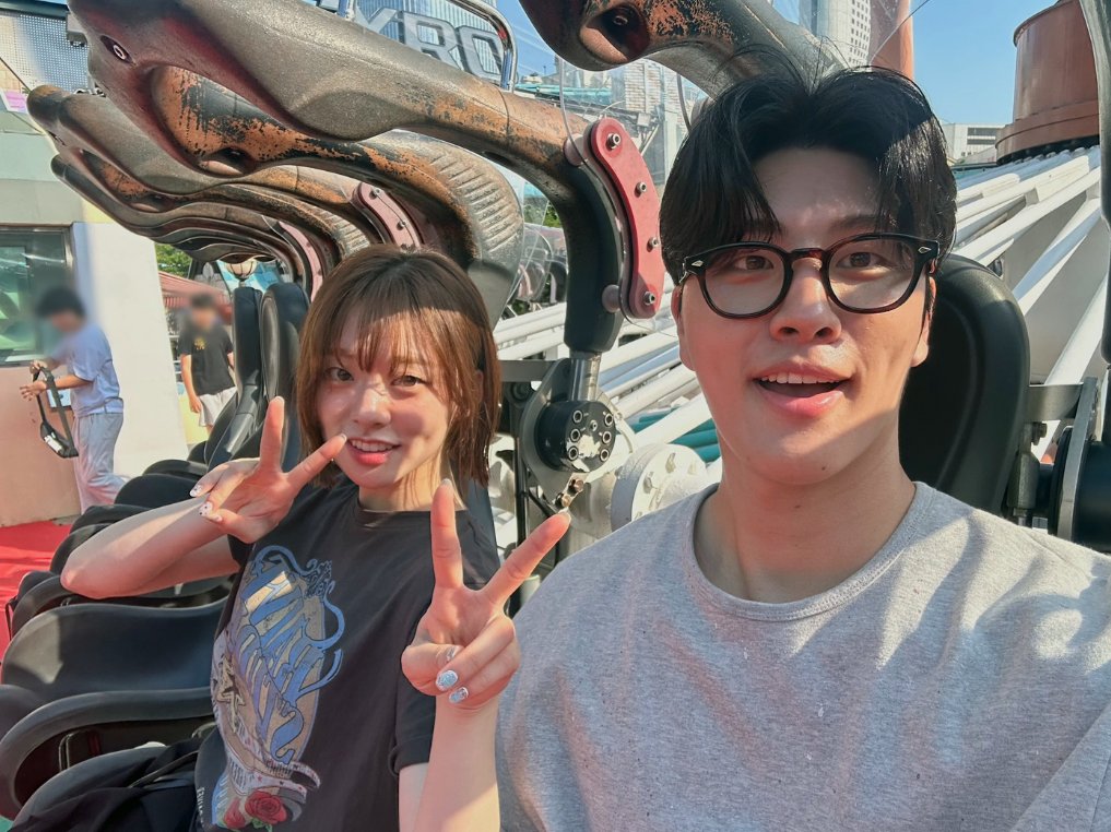 treewg's tweet photo. 성백현 뭐지?

X 따로
최커 따로
연애 따로?

악편이니 뭐니 해도 결국 그 사람이 묻어나기 마련인듯. https://t.co/aw3tpjM1Ec