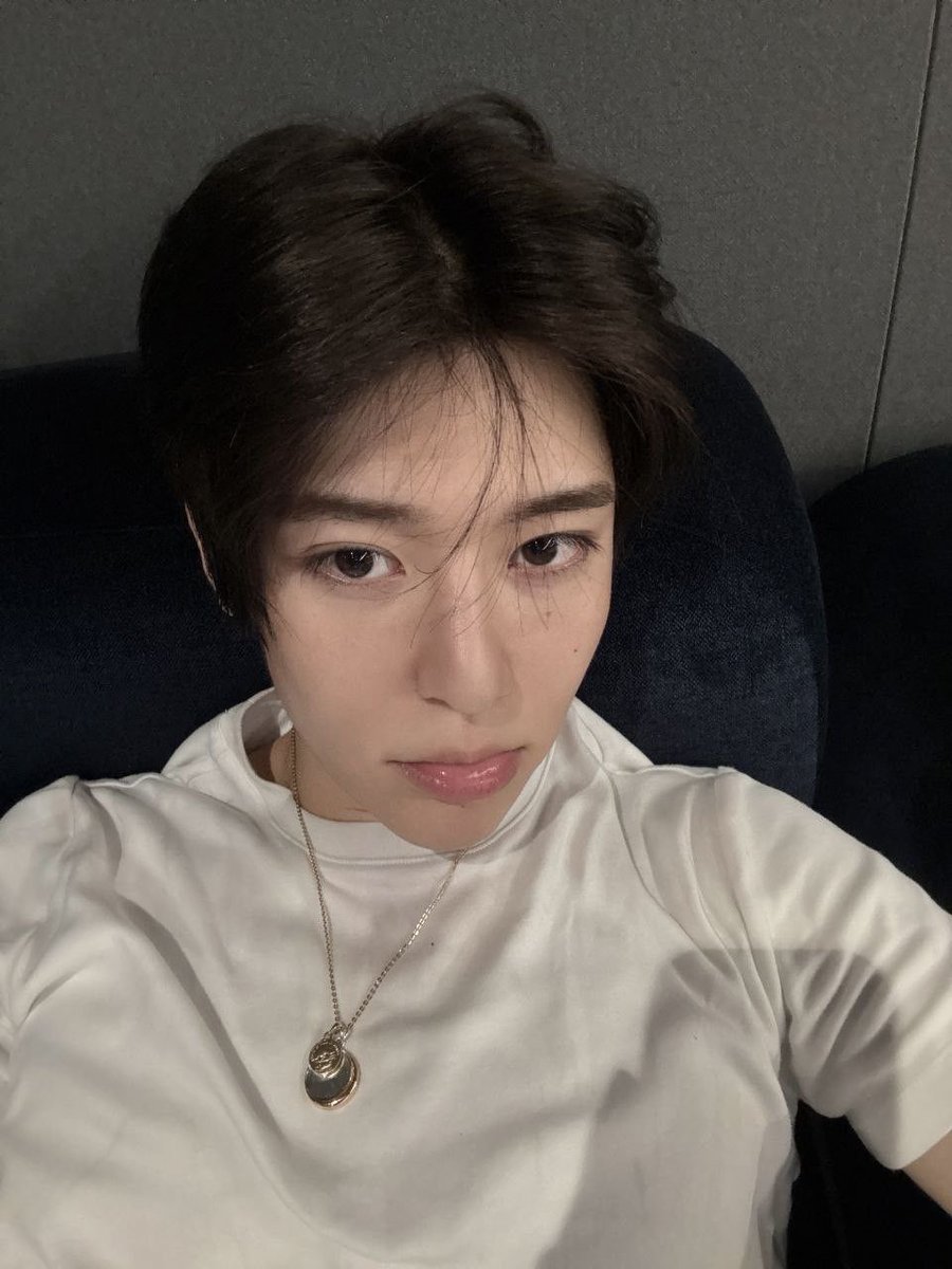 gomdoleefan's tweet photo. im starting a rumor #jision https://t.co/3K94KD49Gl