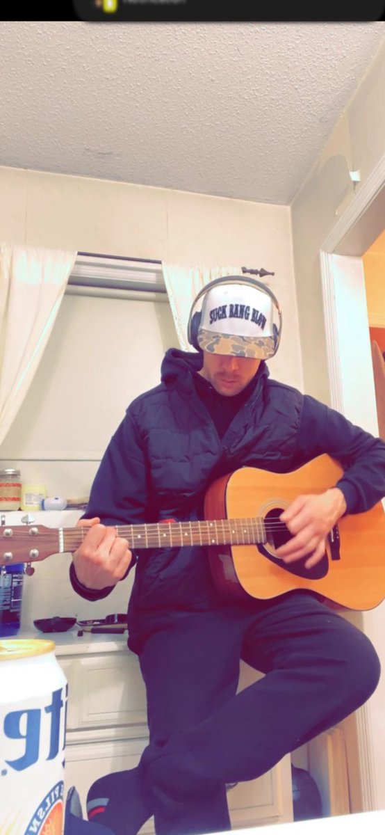 Logish Muffin tweet media