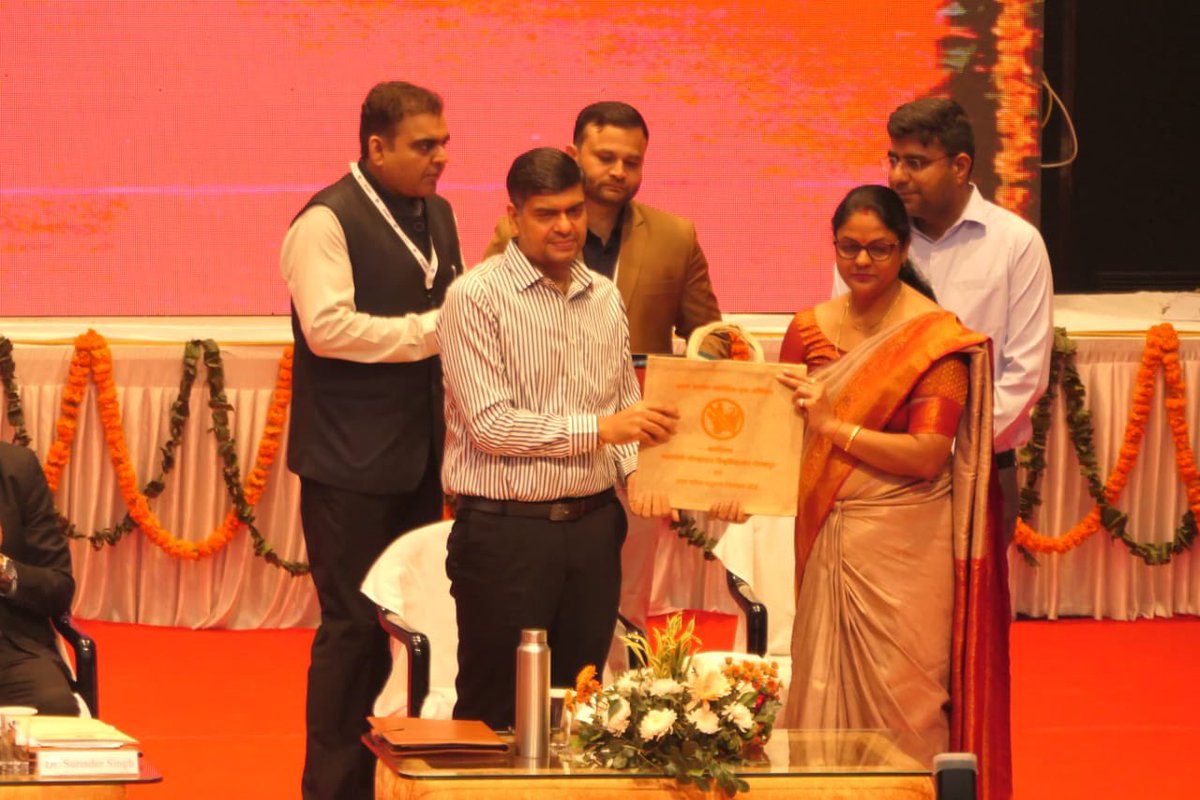 Commissioner Gorakhpur Division Gorakhpur tweet media