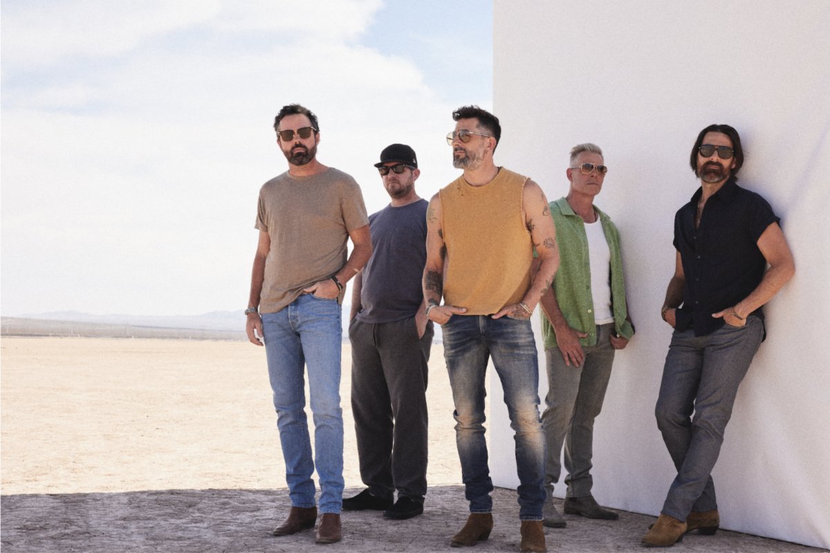 CMNI_More_Music's tweet photo. Pack your flip-flops and leave the typical festival fatigue at home. Topeka...

#Sun, #Sand, and #SixString #Success: #OldDominion Unveils the 2026 #MoonCrush “#OdiesBeachVacation” #Lineup By #ChristianLamitschka at #CountryMusicNewsInternational #Magazine https://t.co/MqZjTSc8vU https://t.co/7MBzGVxQ7O