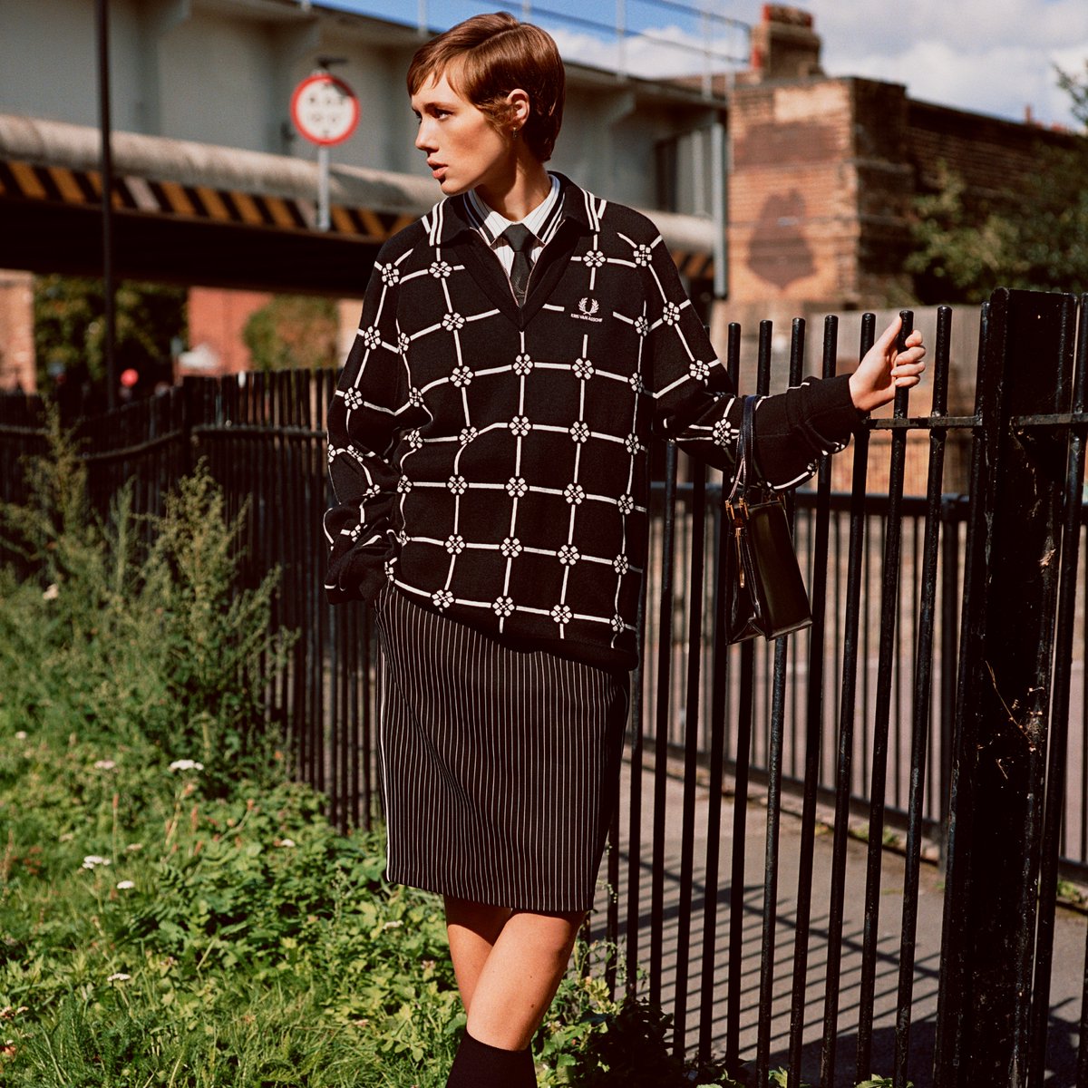 d*n様 KRIS VAN ASSCHE ダークグレー ブルゾン 本日発売】KRIS VAN ASCHE（クリス・ヴァン・アッシュ） ベルギー出身