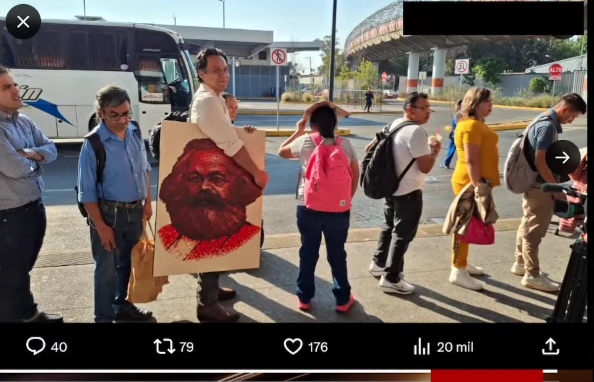 MangasJavier's tweet photo. #ULTIMAHORA no han enteniddo @PartidoMorenaMx no han entendido la filosofía, y las formas de @lopezobrador_ ya que ustedes de diputados y senadores de #Morena si se han subido al ladrillo, @MarxArriaga el sr. Si a entendió lo que decía #Amlo
Parece limpia de la gente #proamlo https://t.co/MBsTtHoQgC