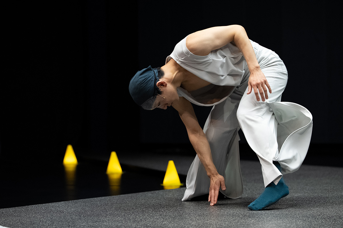 KAAT×TJP（ストラスブール・グランテスト国立演劇センター）『ダンス