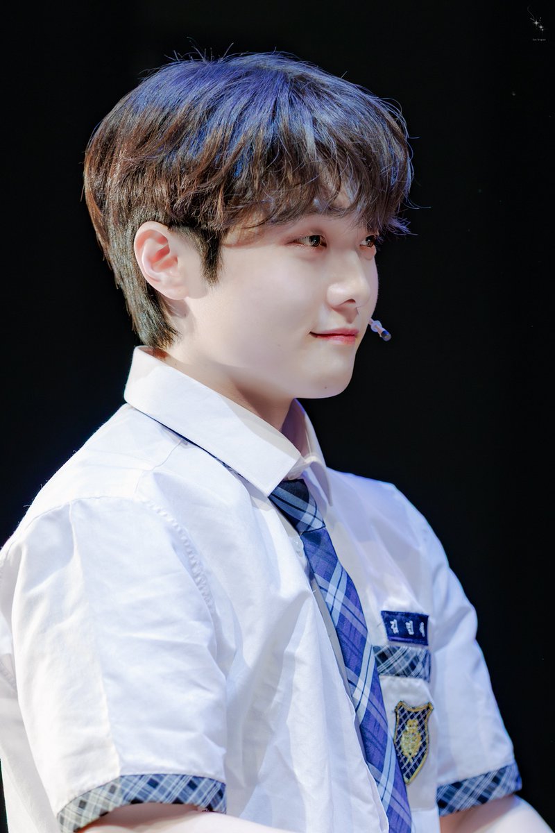 𝙇𝙪𝙭 𝙎𝙚𝙦𝙪𝙤𝙧 tweet media