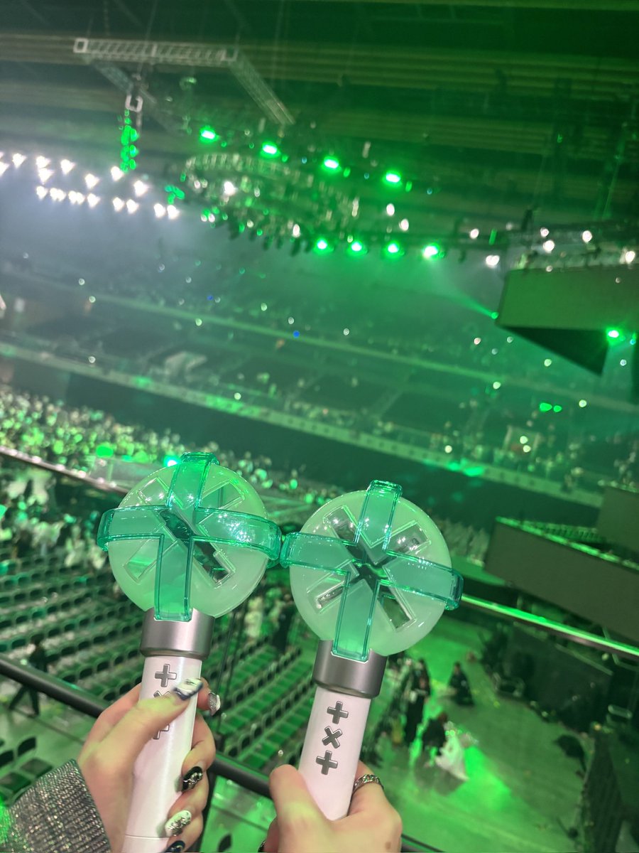 まき🍑🎈 tweet media