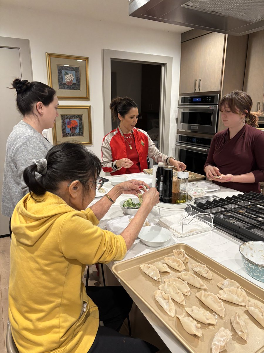 Jodi Hicks tweet media