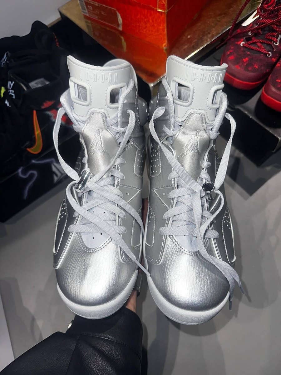 SneakerAlertHD's tweet image. PSG x Air Jordan 6 "Metallic Silver" ⛓️ 

🗓️ Spring 2026