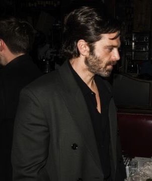 Not even safe at a damn bar 😑

Least I look half decent 🤨