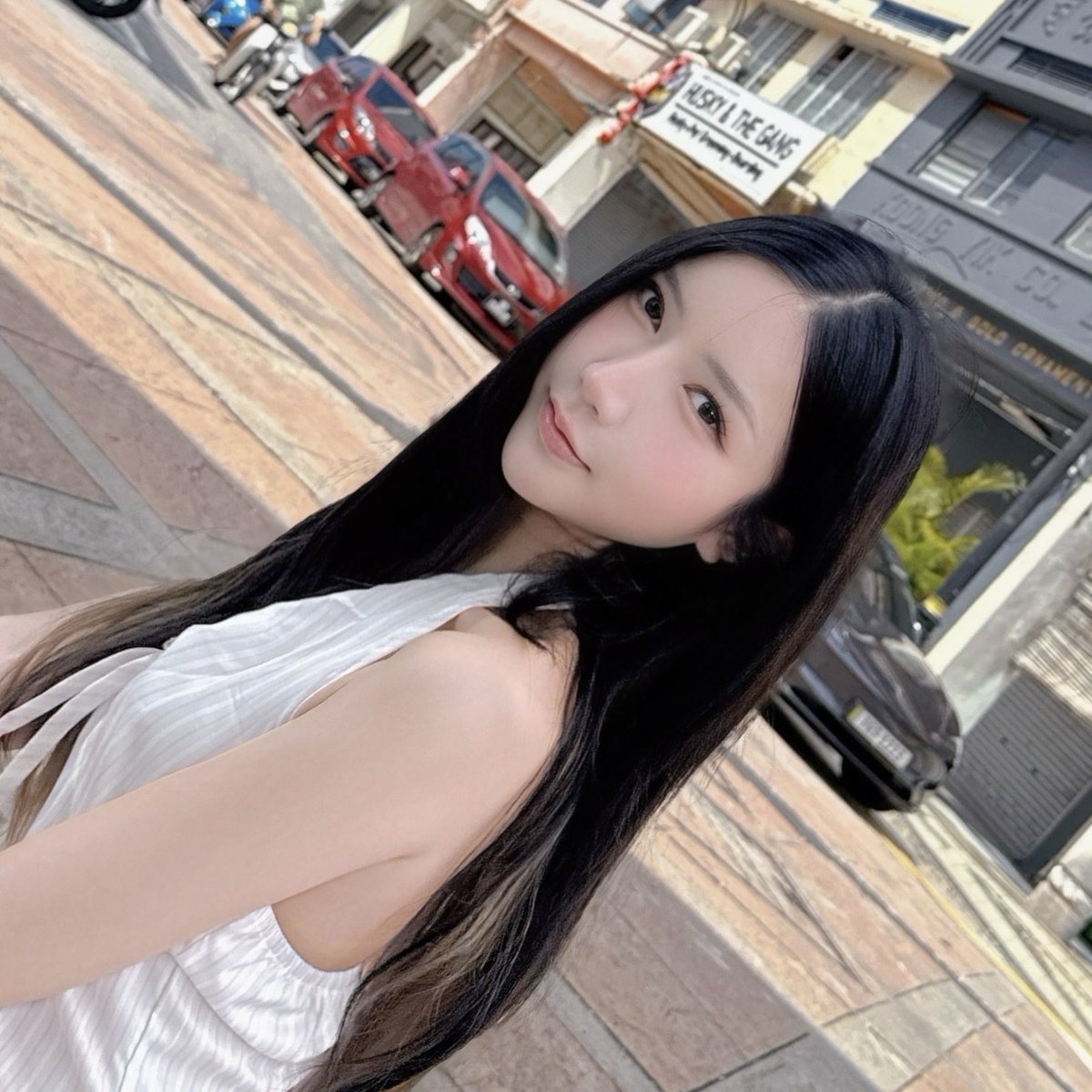 ช่วยชีวิตผมชาวผมมันมากก 💁🏻‍♀️ Daeng Gi Meo Ri Shampoo &amp; Treatment สูตรจินจิ มีส่วนผสมของสมุนไพรเกาหลี 6 ชนิด ใช้คู่กันแล้วสบายหัวมากก ความมันลดลง และลดผมร่วง หวีแล้วผมไม่ขาด ผมหนานุ่ม คือดีย์! หอมมกลิ่มโสมด้วย ฟินน ผมดูสุขภาพดีขึ้นมากเลย 💜 #ใช้ดีบอกต่อ #DaengGiMeoRi #แทงกีโมรี