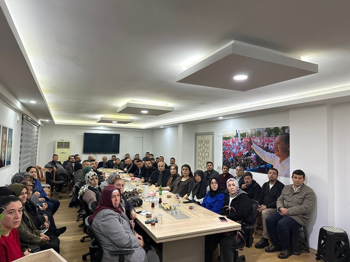 akkadinserik07's tweet photo. İlçe Başkanımız Ahmet Söker başkanlığında, İlçe Koordinatörümüz İlker Koç ve AK Parti Serik Kadın Kolları Başkanımız Selda Aslan’ın katılımlarıyla Üç Kademe İlçe Danışma Toplantımızı teşkilat mensuplarımız ile birlikte gerçekleştirdik.Serik AK Parti ailesi olarak tam kadro, ilk günkü aşkla ve kararlılıkla çalışmalarımıza devam ediyoruz.

@tugbaisikercan
@AKKADINGM
@alicetin_07
@akpartiantalya7
@GlinZboz
@akkadinantalya
@ahmetsoker7
@akkadinserik07
@selda_asla10174