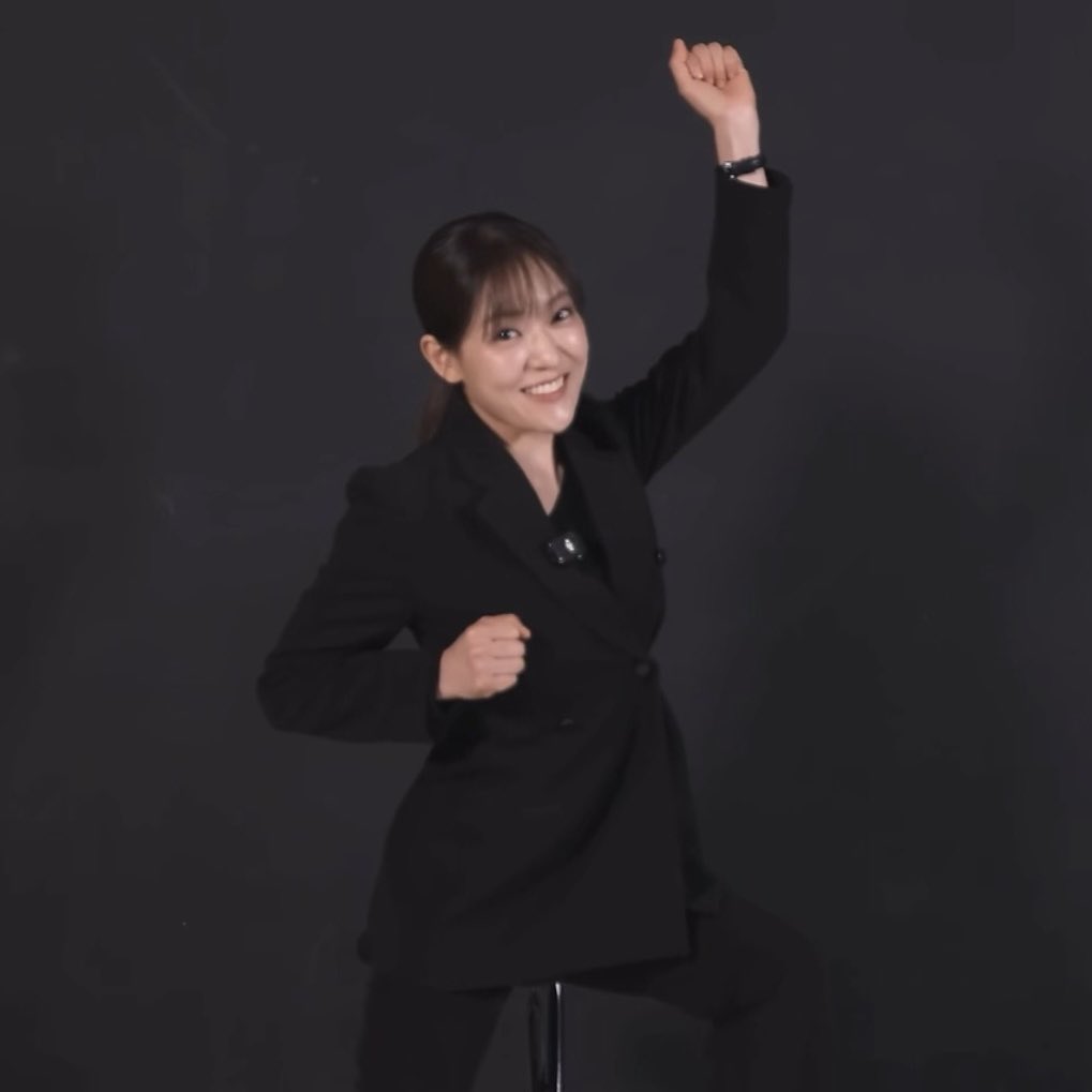 wztinggg's tweet photo. 야호~!
집 대출금을 모두 갚았어~! https://t.co/Eysevj9Qyd