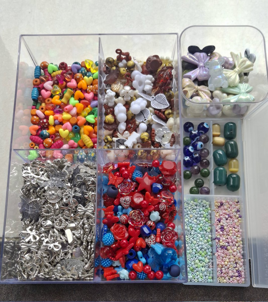 Luxymoonn's tweet photo. WTS Beads/Manik 
take all 50k ajaa bisa oren ya 🍊
minat bisa dm 📩 https://t.co/XGHMqkDTvj