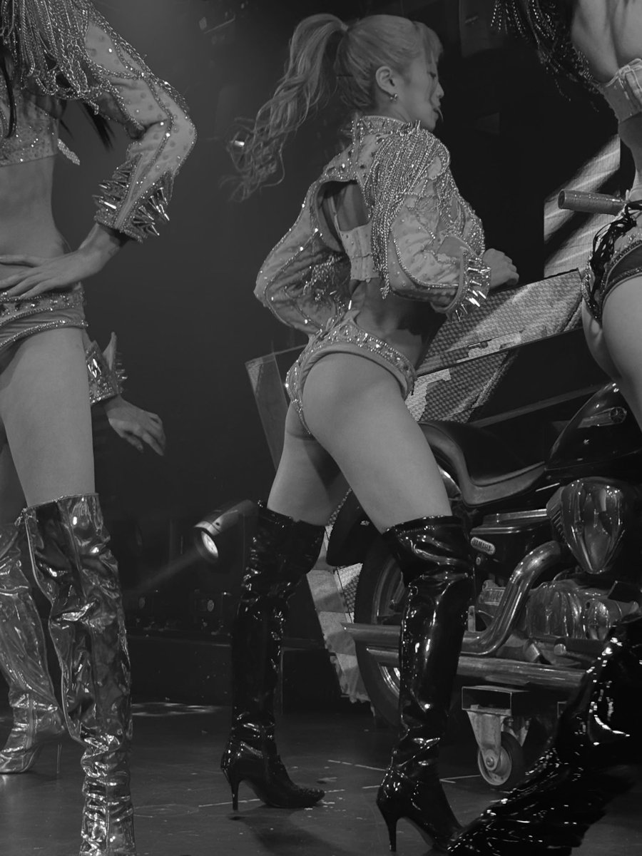 phJX4YkjLNEBhz5's tweet photo. #すぱすぱ1周年  1ヶ月前予約開始
#すぱすぱ の思い出をX投稿でフォトブックに掲載されるかも企画 #スーパースパーク東京 
初日予約完了フォトブック貰える  載るかも
ラムちゃん #63ANGEL #ちゅらさん6 https://t.co/ohgcTRJA9k