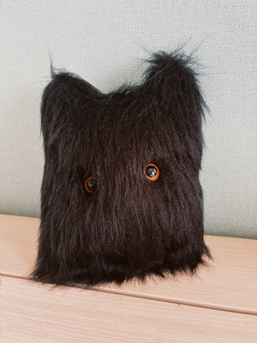 真っ黒おばけちゃんᜊ . . ᜊ🖤 #ハンドメイド #ハンドメイド