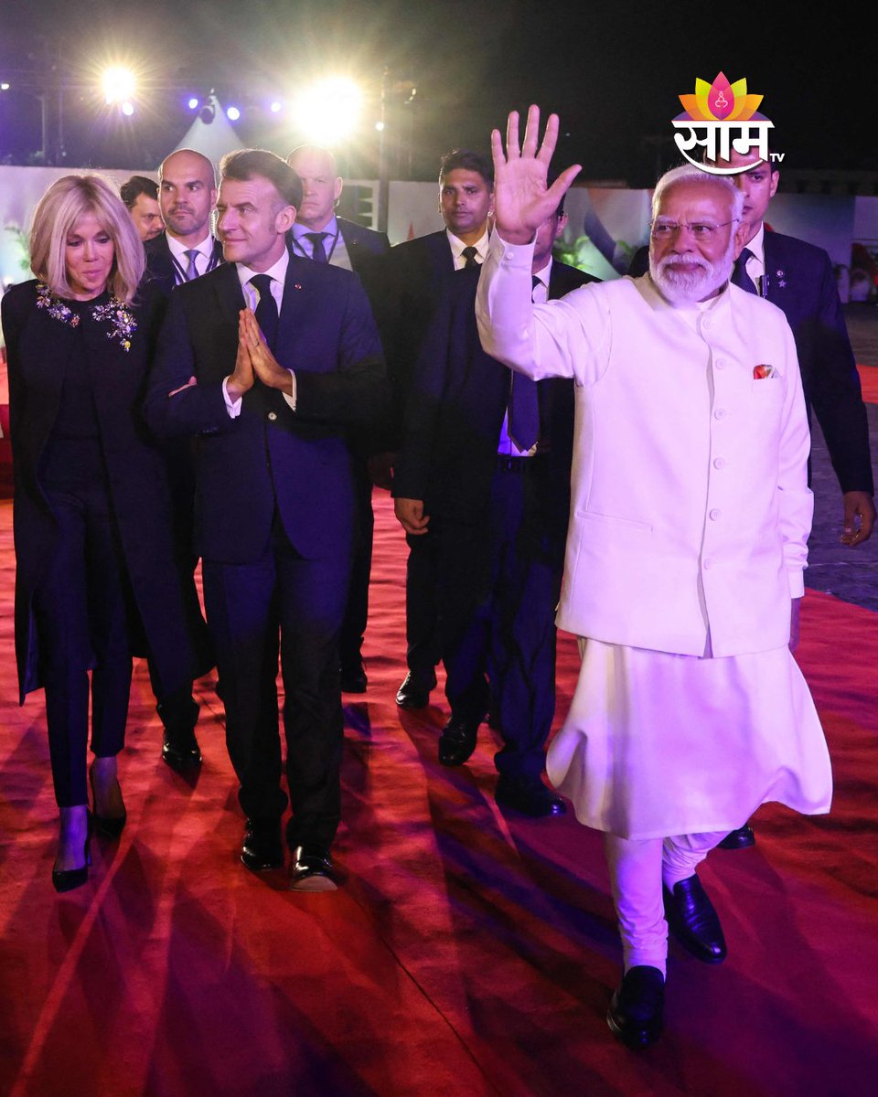 saamTVnews's tweet photo. भारत–फ्रान्स धोरणात्मक भागीदारीला नवे बळ देण्यासाठी फ्रान्सचे राष्ट्राध्यक्ष इमॅन्युएल मॅक्रॉन मंगळवारी (17 फेब्रुवारी) पहाटे मुंबईत दाखल झाले.
#IndiaFranceTies #MacronInIndia #ModiMacron #GatewayOfIndia #InnovationYear2026 #MumbaiEvent https://t.co/YExVdlAfbm