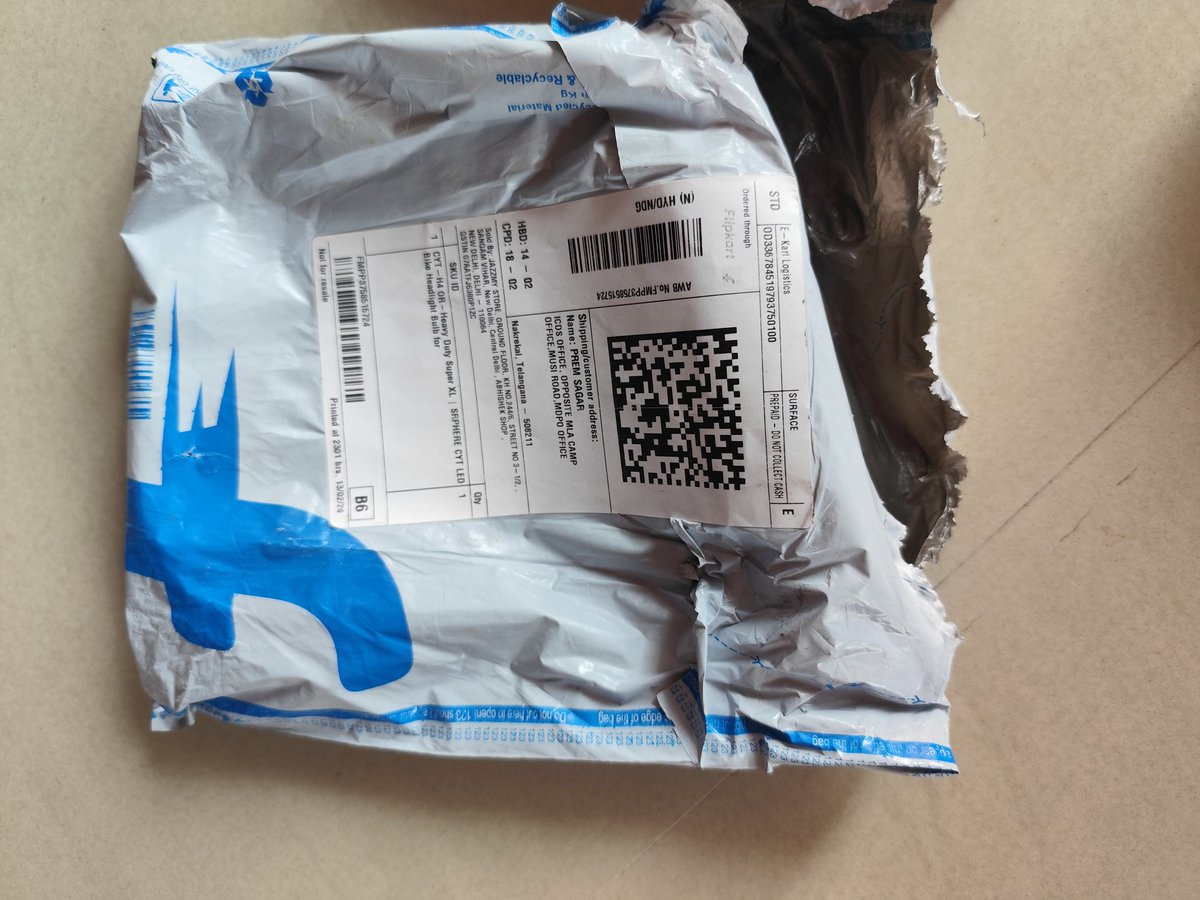 NPREMSAGAR's tweet photo. Repeated fulfillment mistakes again. Ordered LED Light  but received 1 Dettol bottle.  Such recurring quality check lapses raise serious concern about dispatch controls. Expect immediate pickup, refund &amp; formal investigation report.  ID: OD336784519793750100 @flipkartsupport https://t.co/dmS32NKD82