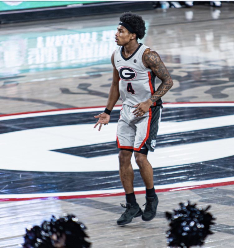 Dawgs Central tweet media