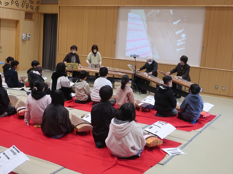 三重県生涯学習センター（in三重県総合文化センター） tweet media