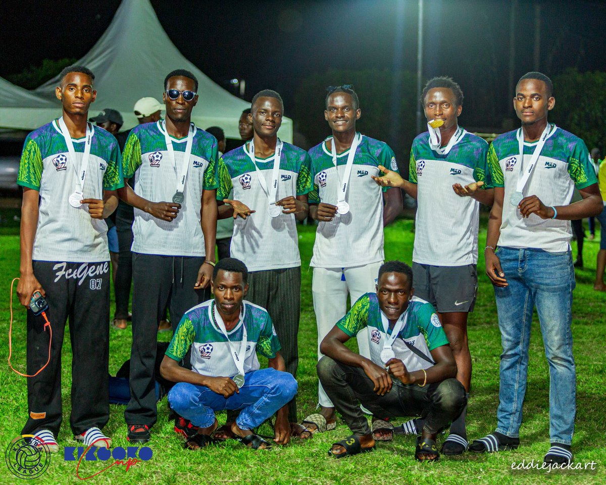 Eminentsk17 tweet media