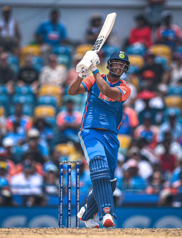 1DAVID92's tweet photo. FASTEST T20I FIFTY+ BY INDIAN 
(Minimum 12 balls faced)

◉ 35 : Yuvraj Singh 77
◉ 54 : Abhishek Sharma 135
◉ 23 : Shivam Dube 65...Seee more