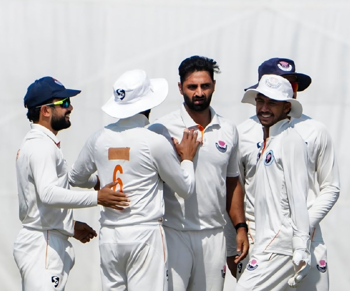 jkmediasocial's tweet image. In a landmark moment for Indian domestic cricket, Jammu and Kashmir (J&amp;amp;K) have secured their place in the #RanjiTrophy final for the first time in their history. The historic feat was achieved on Wednesday morning at the Bengal Cricket Academy Ground, where J&amp;amp;K chased down a